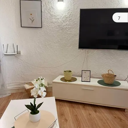 Margarita Villa *